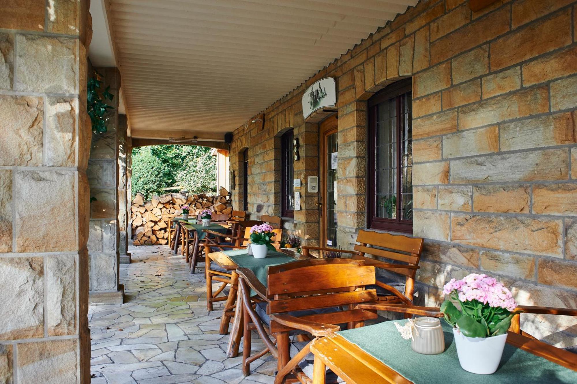 Hotel Restaurant Waldschloesschen Lienen Exterior photo